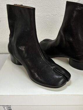 Maison Margiela Tabi Black Womens